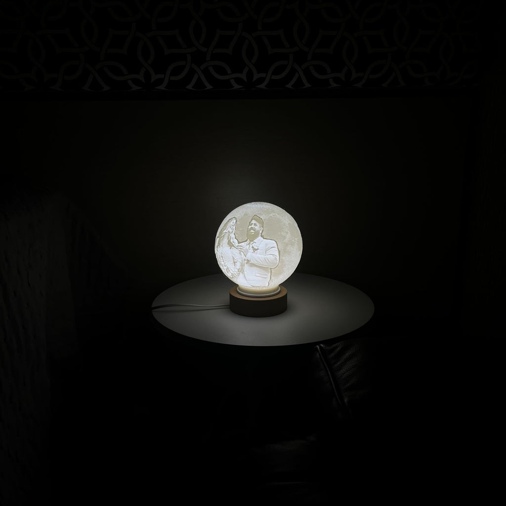 Luminária Lua 3D Personalizada com Foto e Frase – 15 cm