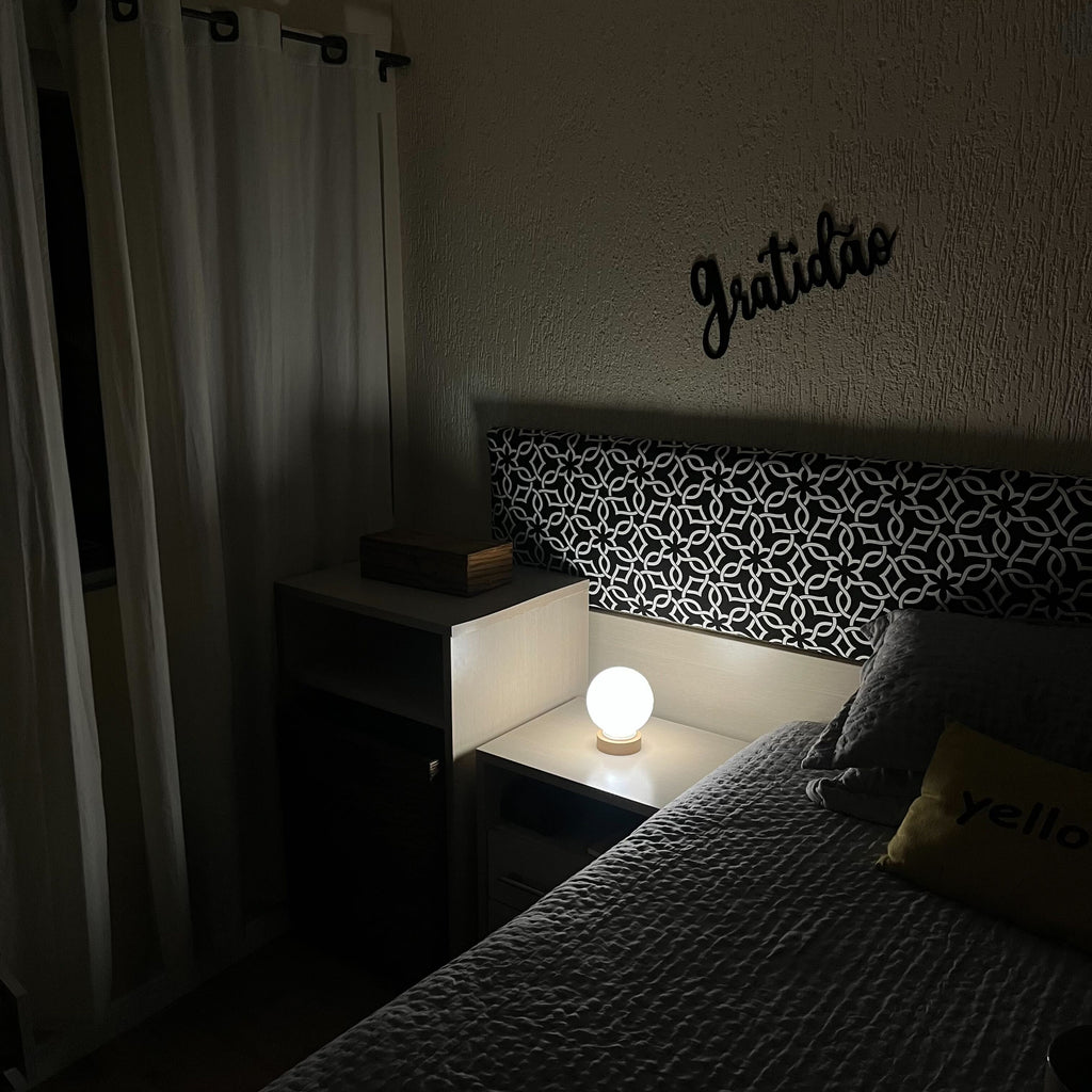 Luminária Lua 3D Personalizada com Foto e Frase – 15 cm