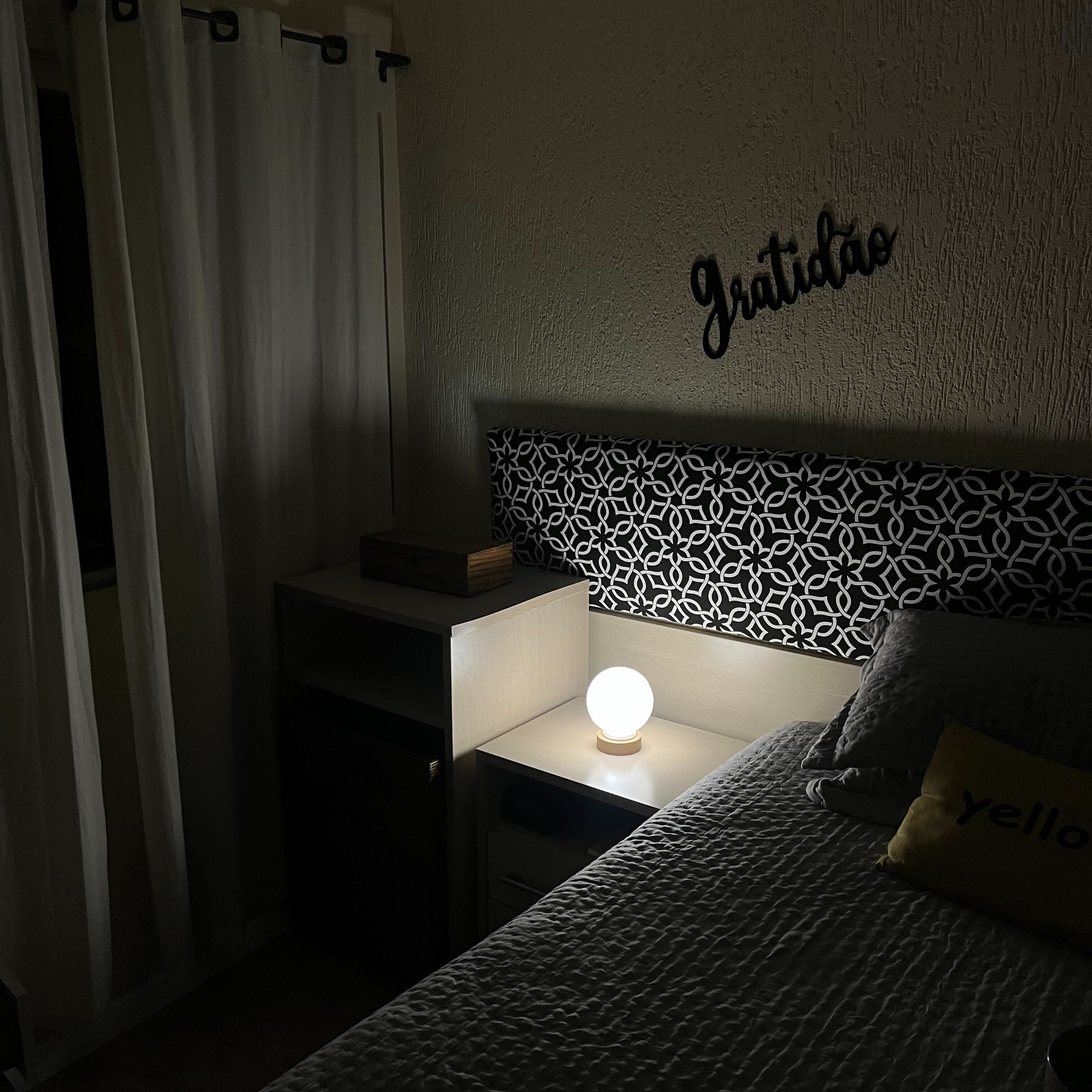 Luminária Lua 3D Personalizada com Foto e Frase – 15 cm